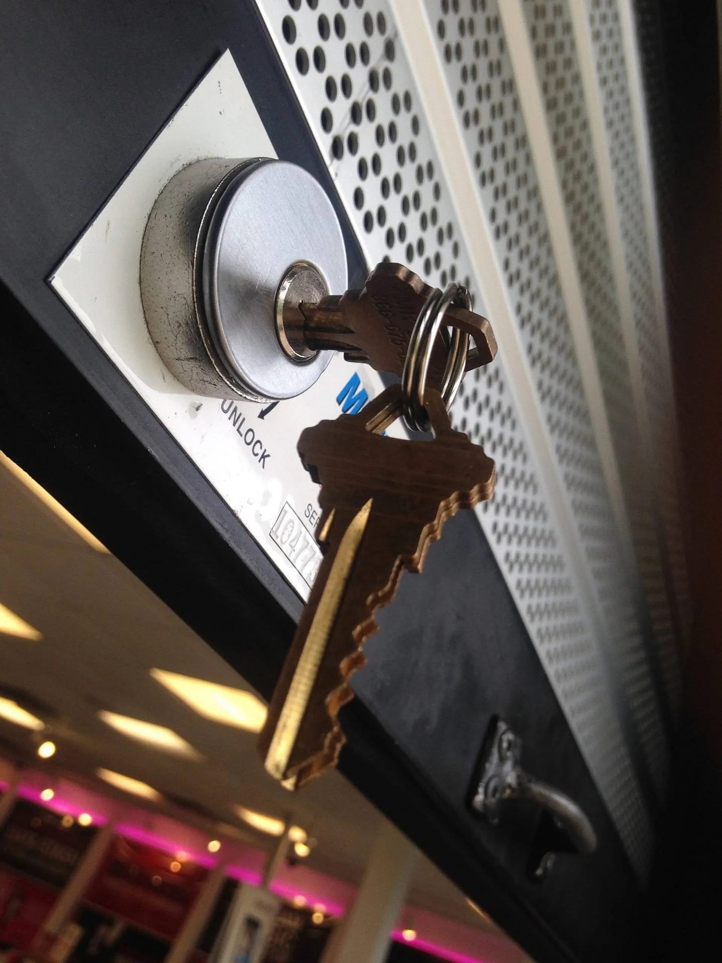 commercial locksmith dallas